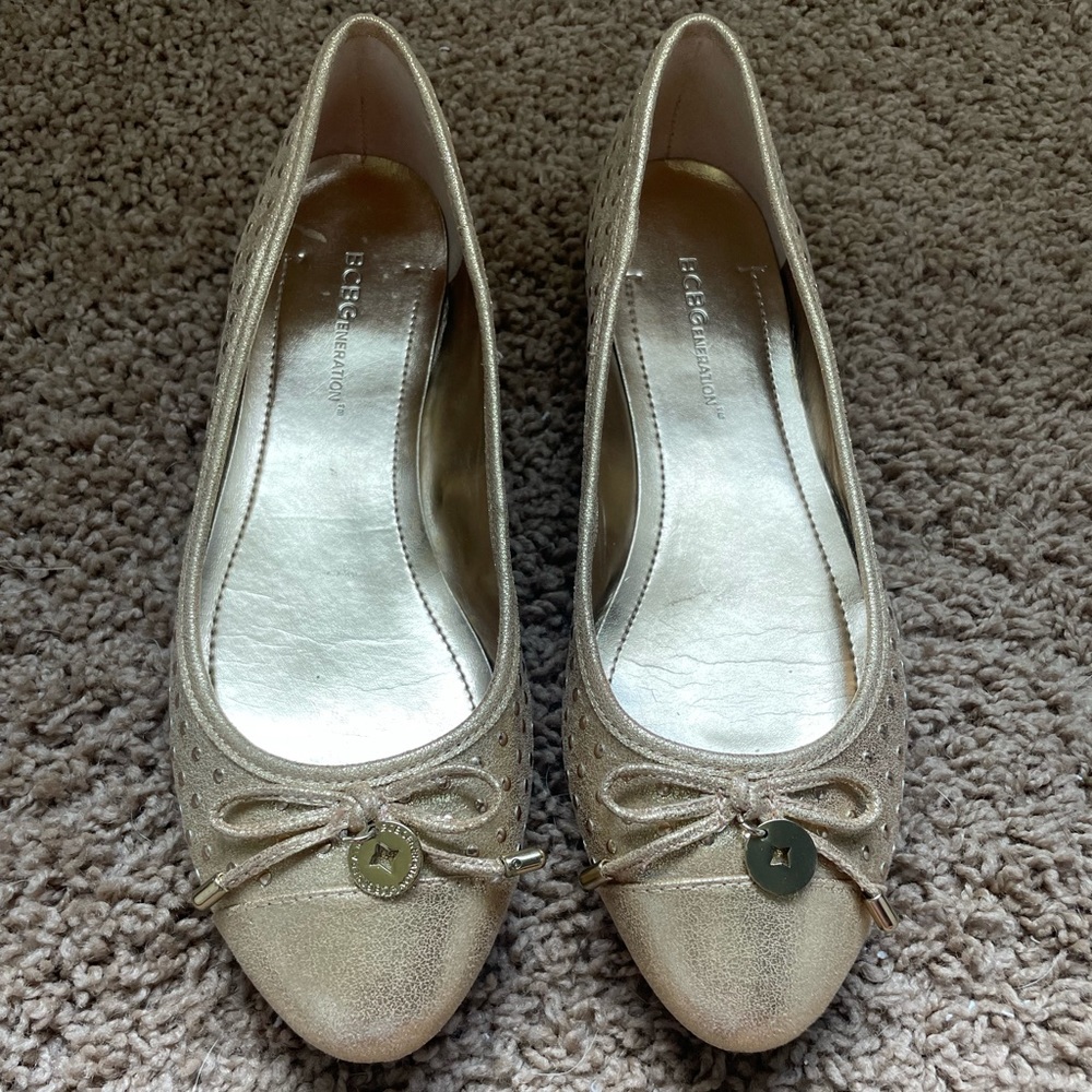 BCBG shoes